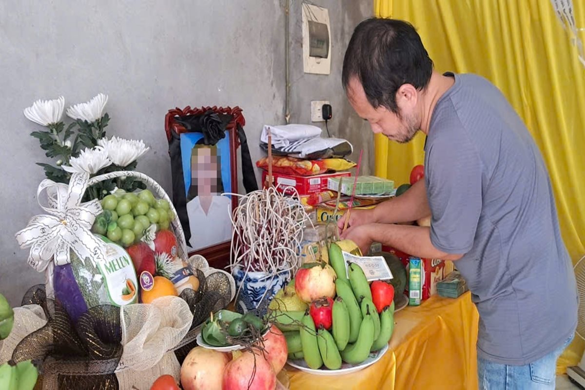 nu-sinh-bi-xe-bon-can-tu-vong.jpg