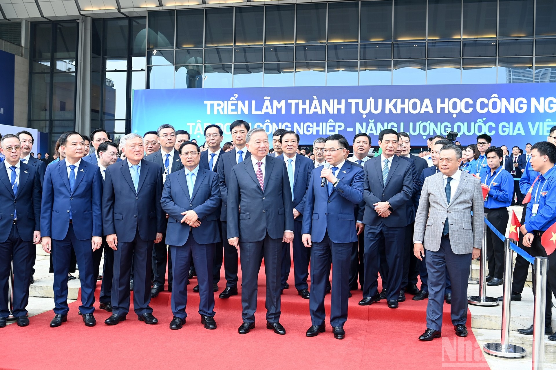 ndo_br_a3-bnd-7093.jpg