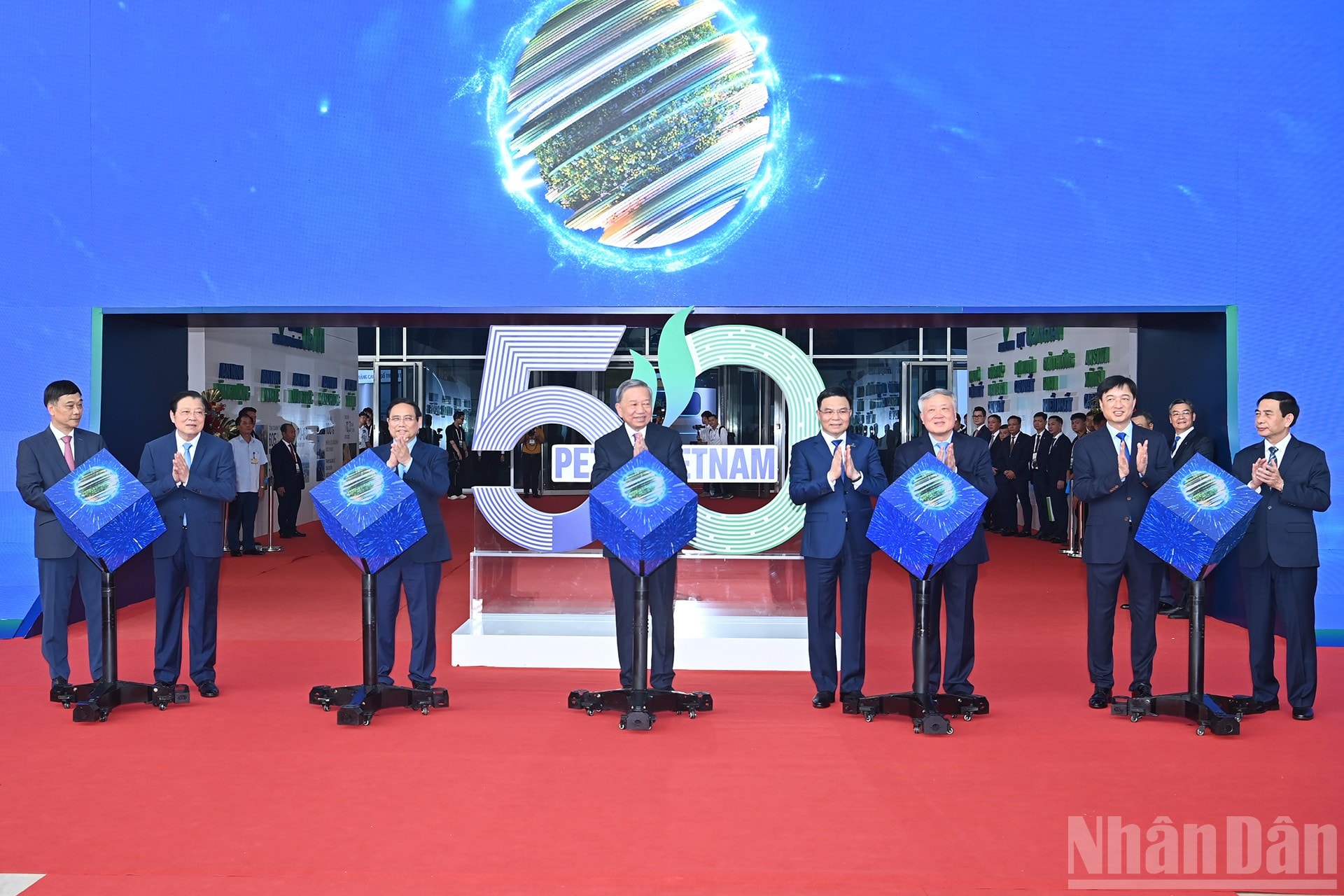 ndo_br_a5-bnd-7211.jpg