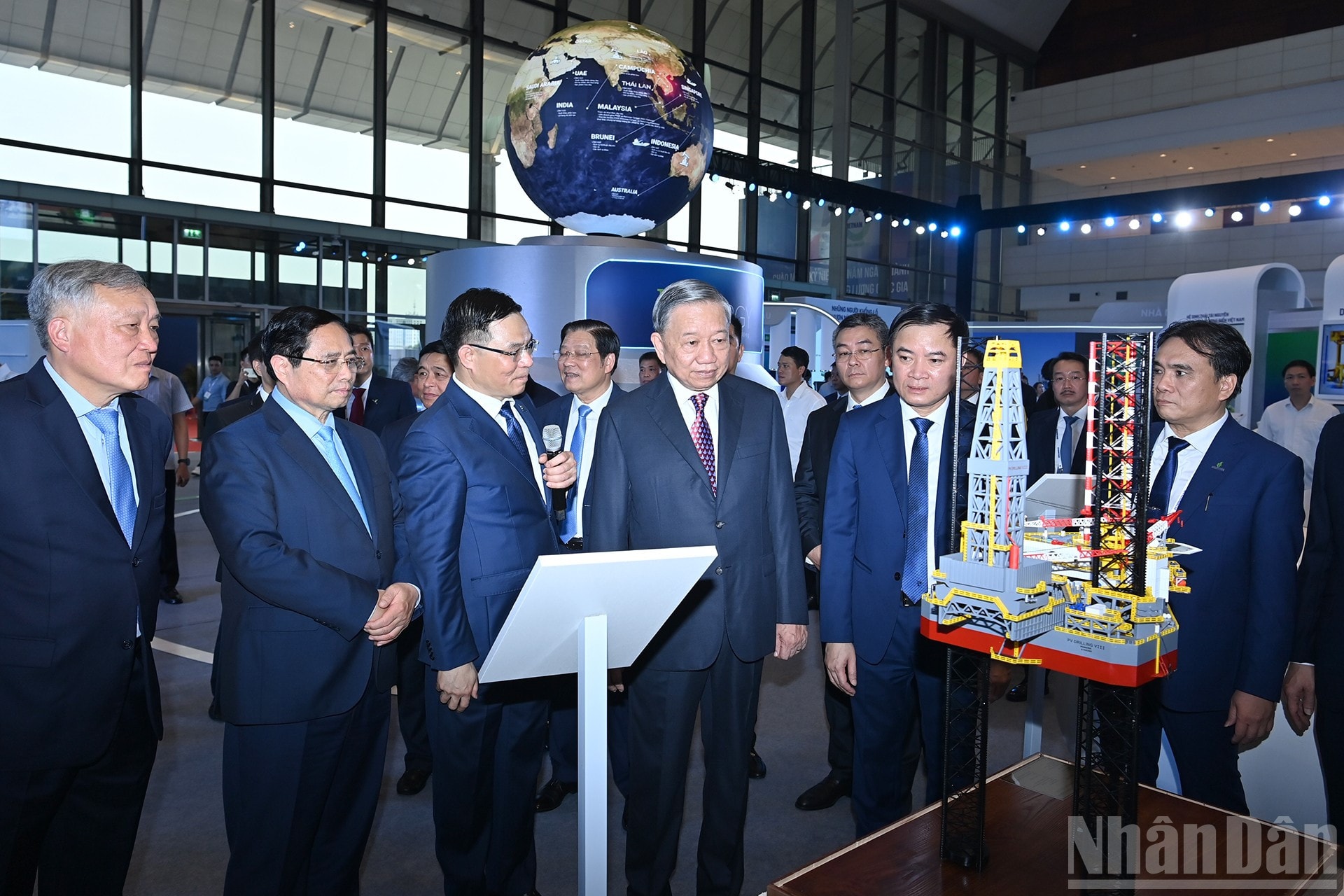 ndo_br_a8-bnd-7363.jpg