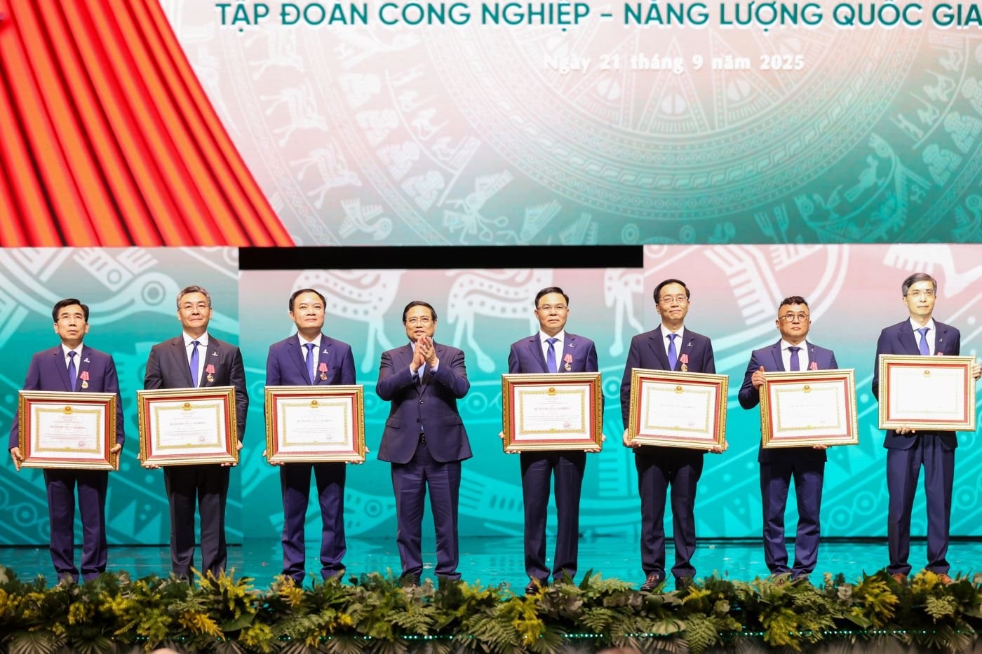 anh8-pvn.jpg