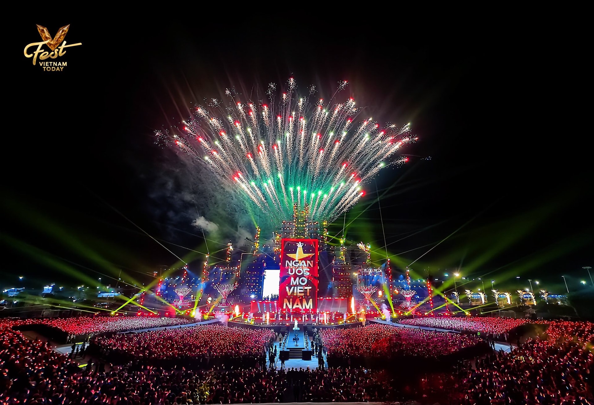 san-khau-hoanh-trang-cua-v-fest-vietnam-today-toi-ngay-20.9.jpg
