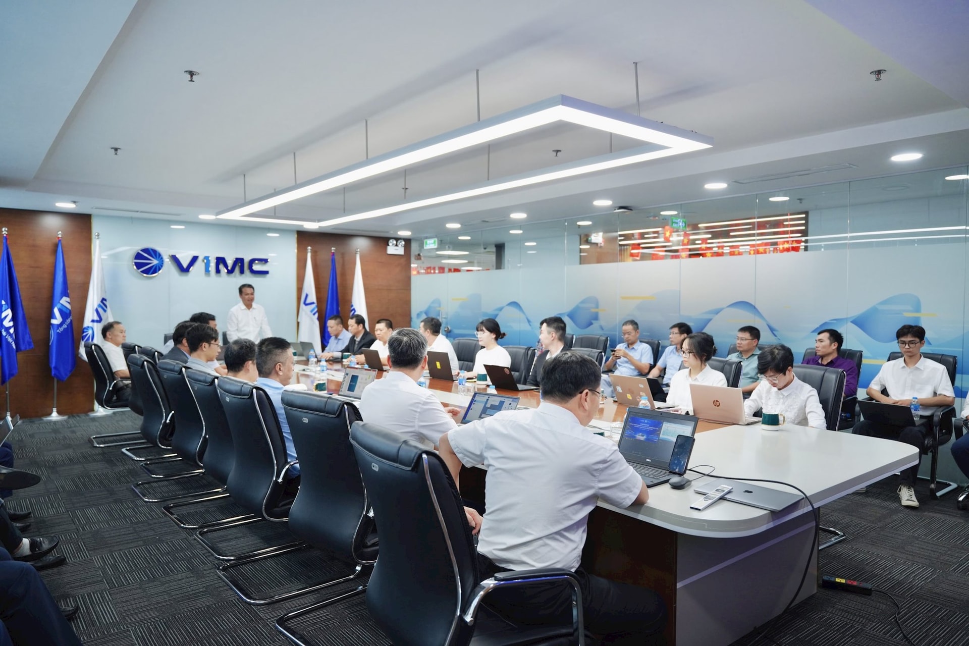 hoi-thao-vimc.jpg