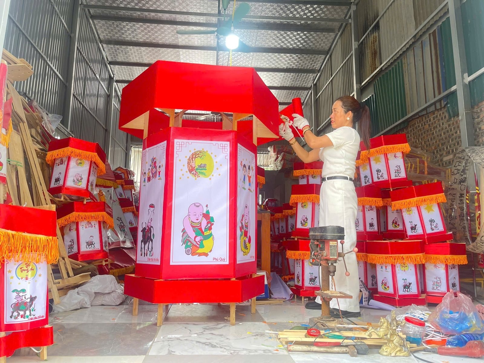 den-keo-quan-tet-trung-thu-5.jpg