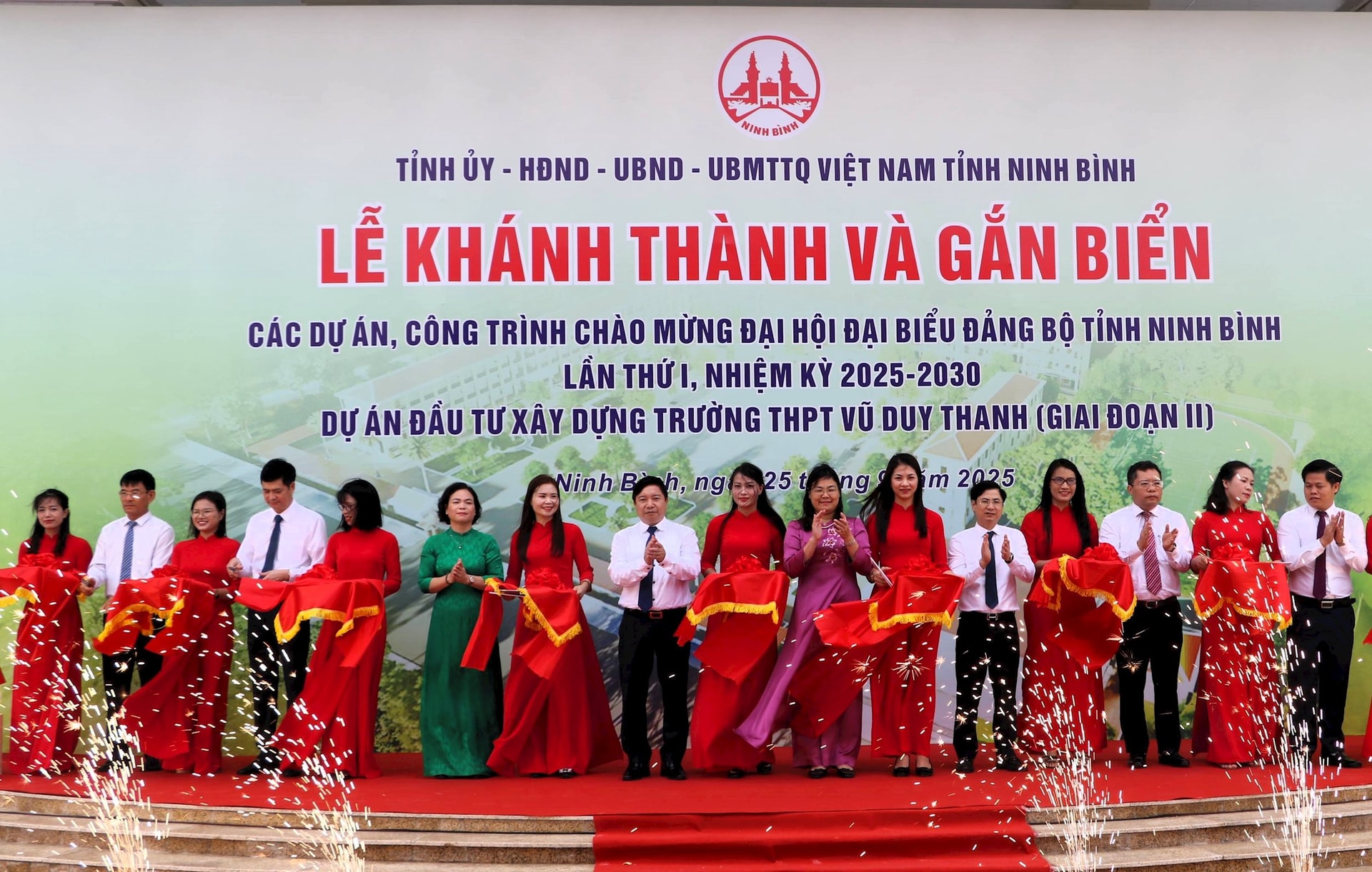khanh_thanh2.jpg