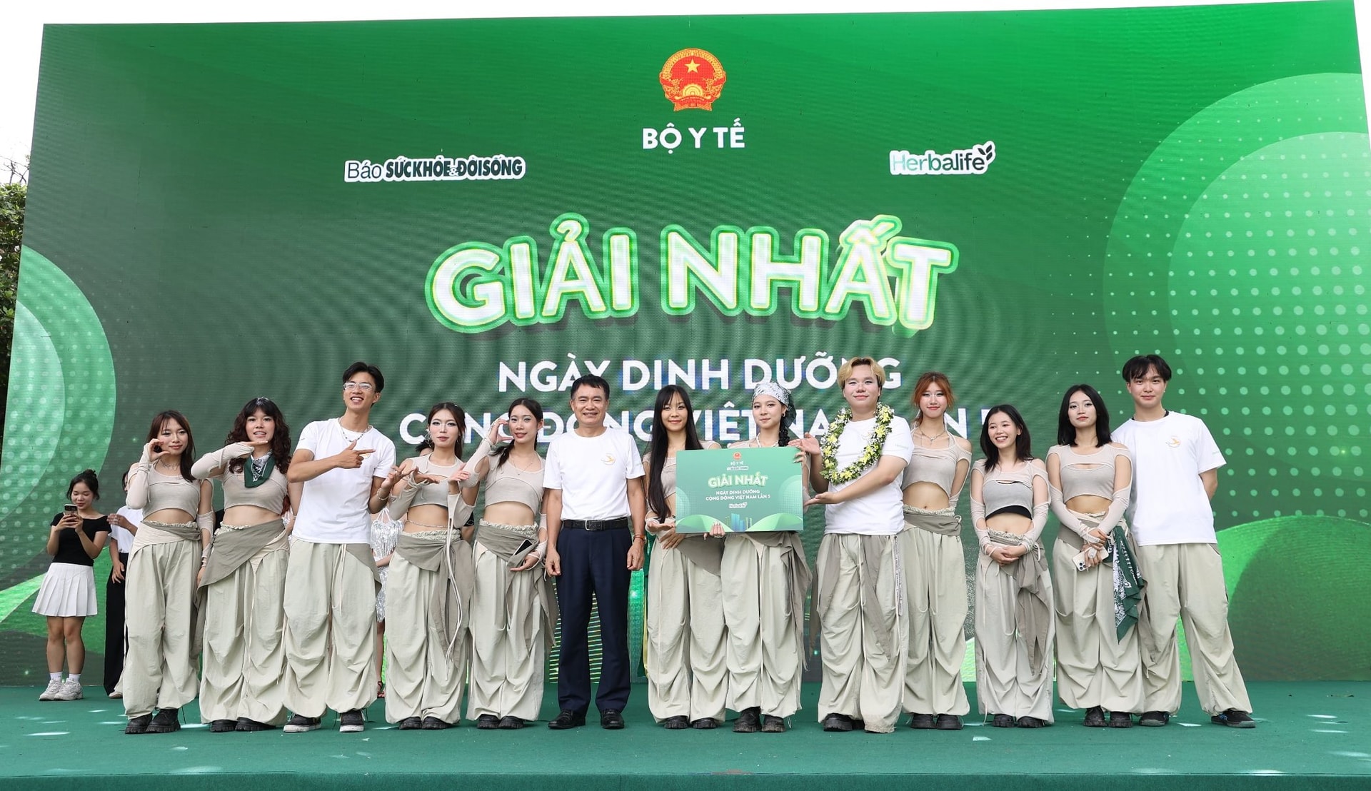 giai-nhat-17590377969552053176928.jpg