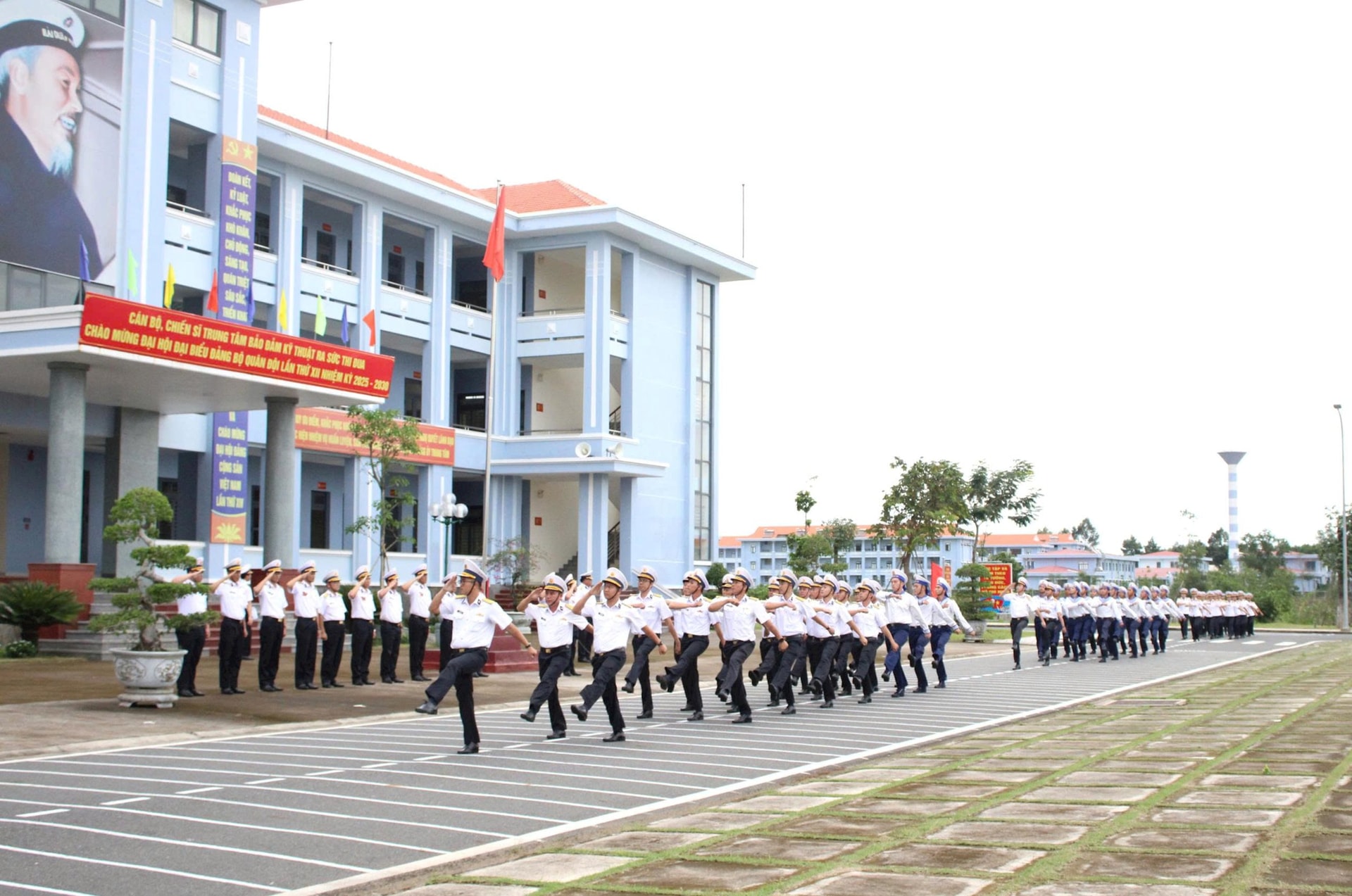 a530bb3a-4fa6-490e-81ab-287213af4837.jpg