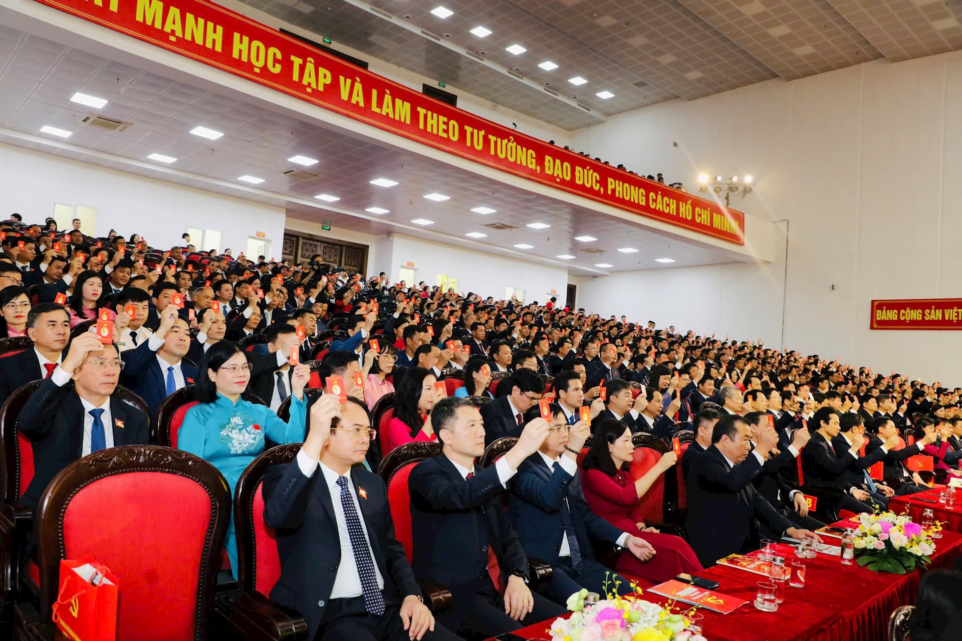 dai_hoi_tinh_ninh_binh3.jpg
