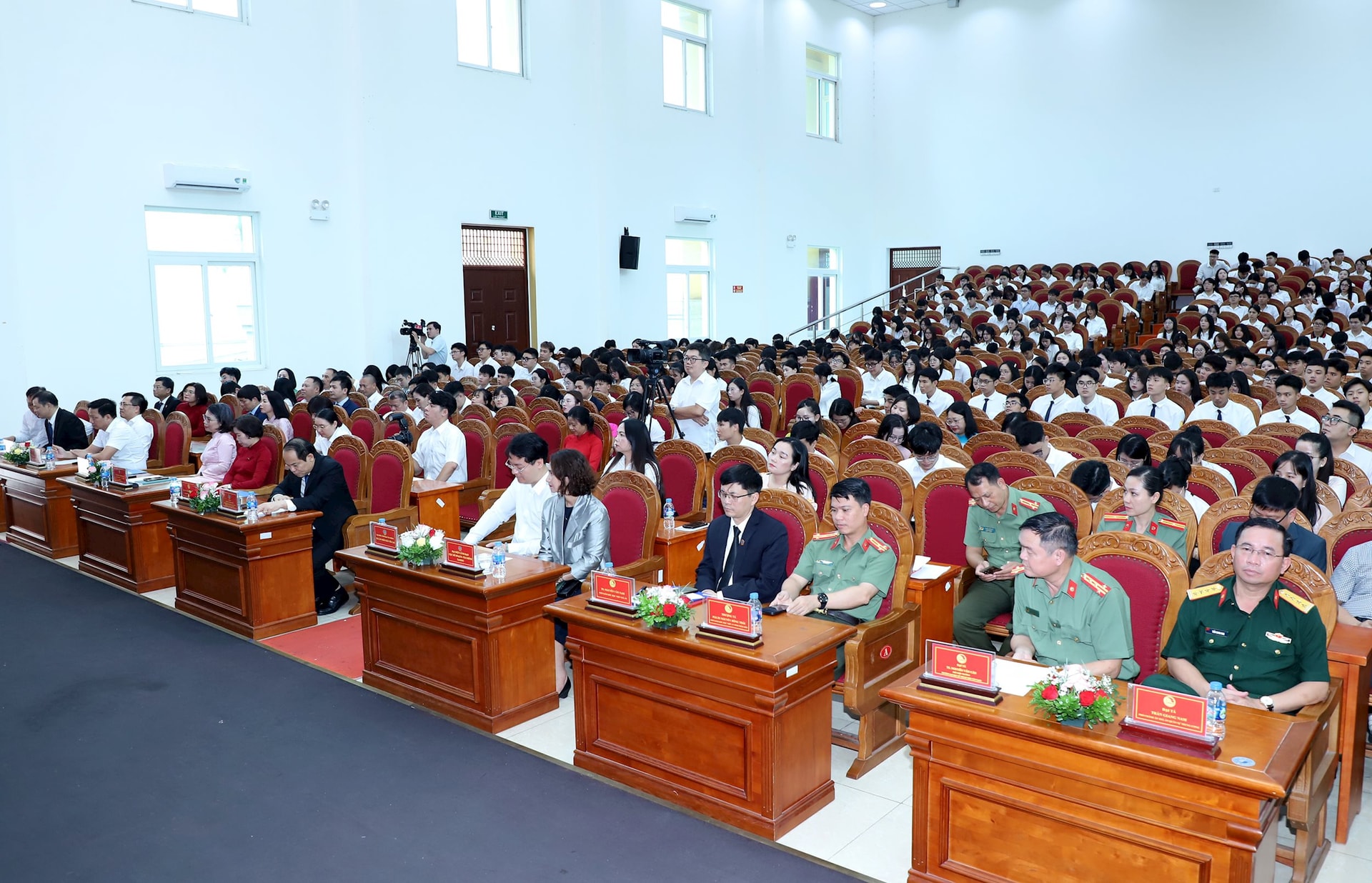 hvta-khai-giang-11-.jpg