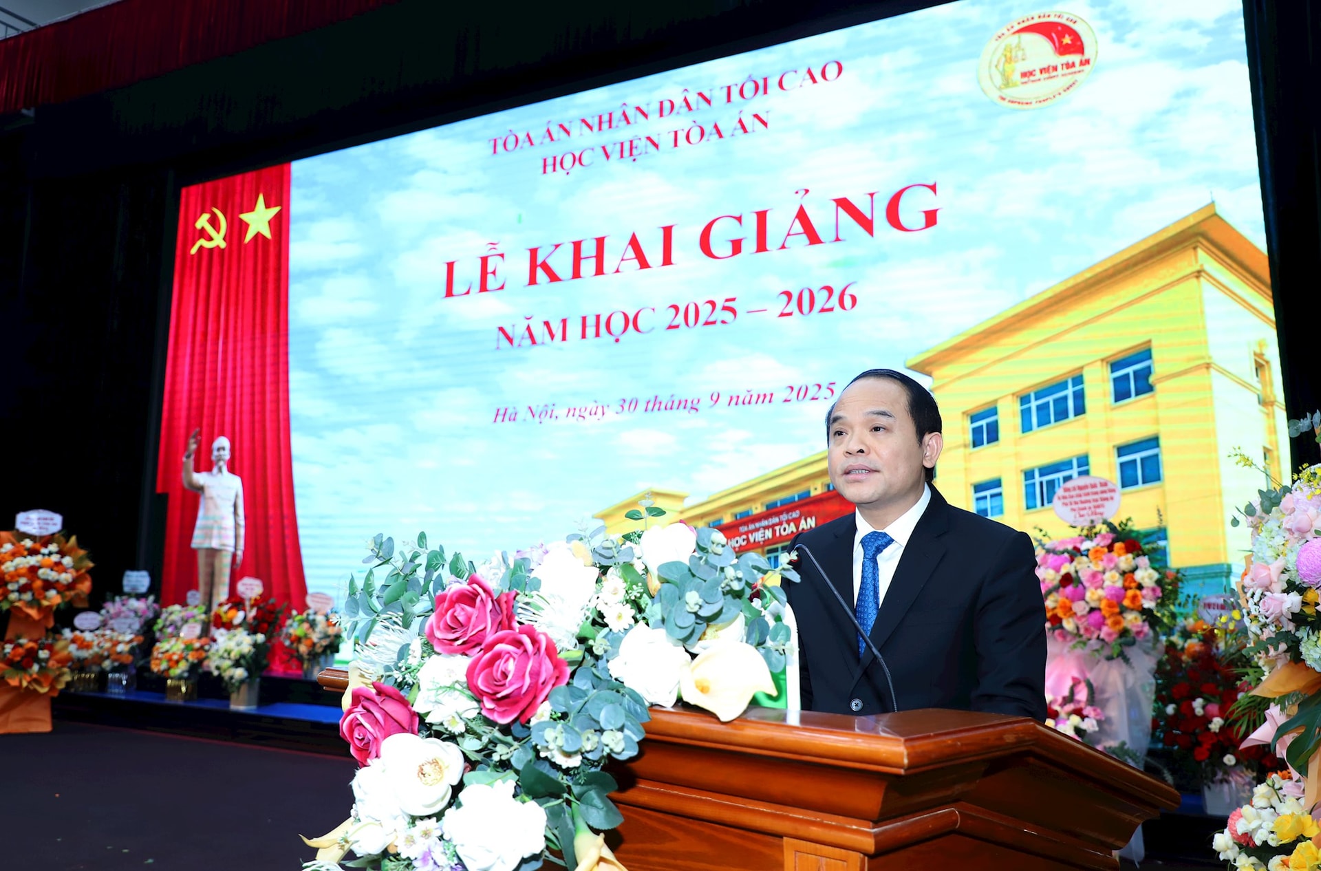 hvta-khai-giang-5-.jpg