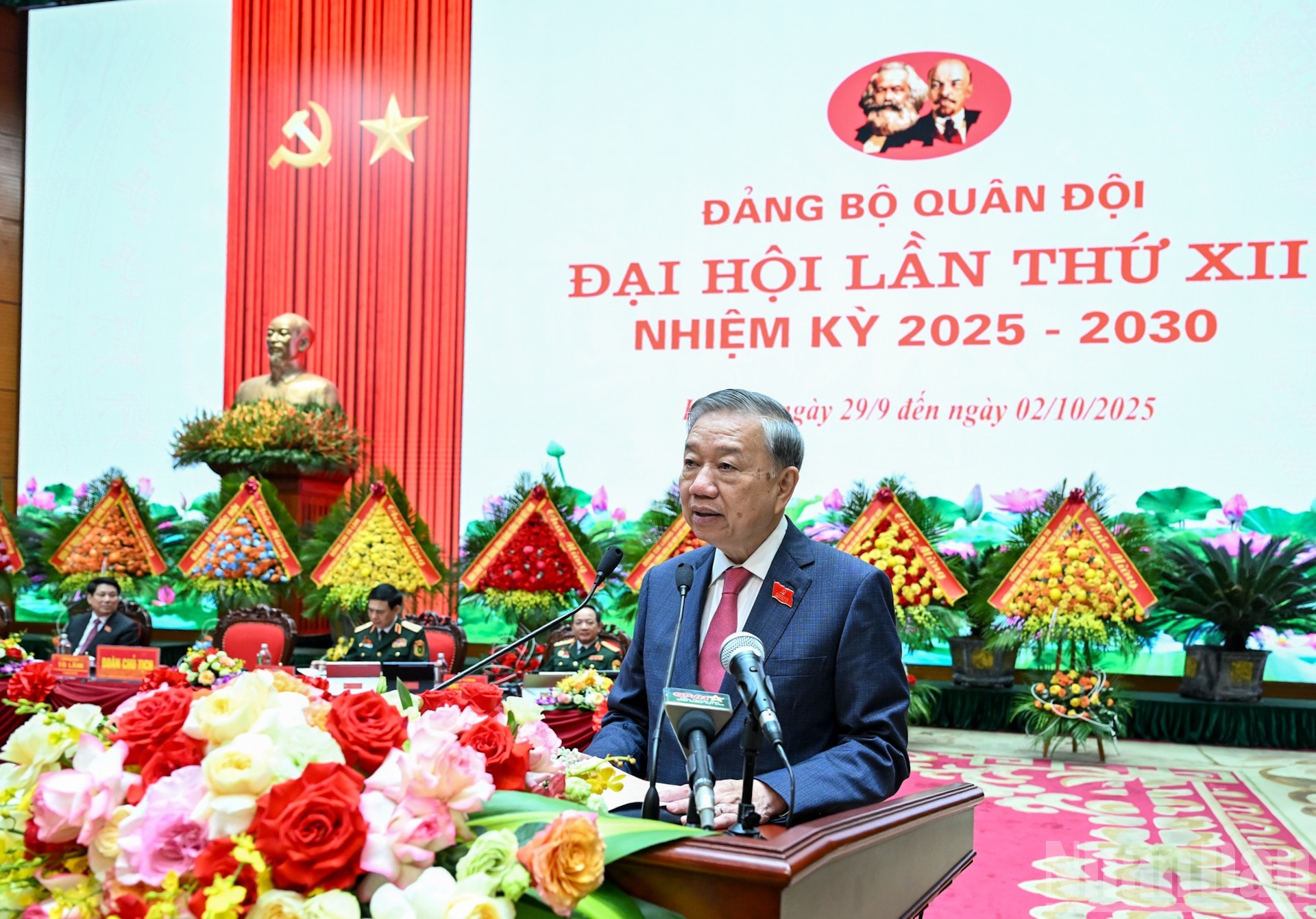 ndo_br_13-8317.jpg