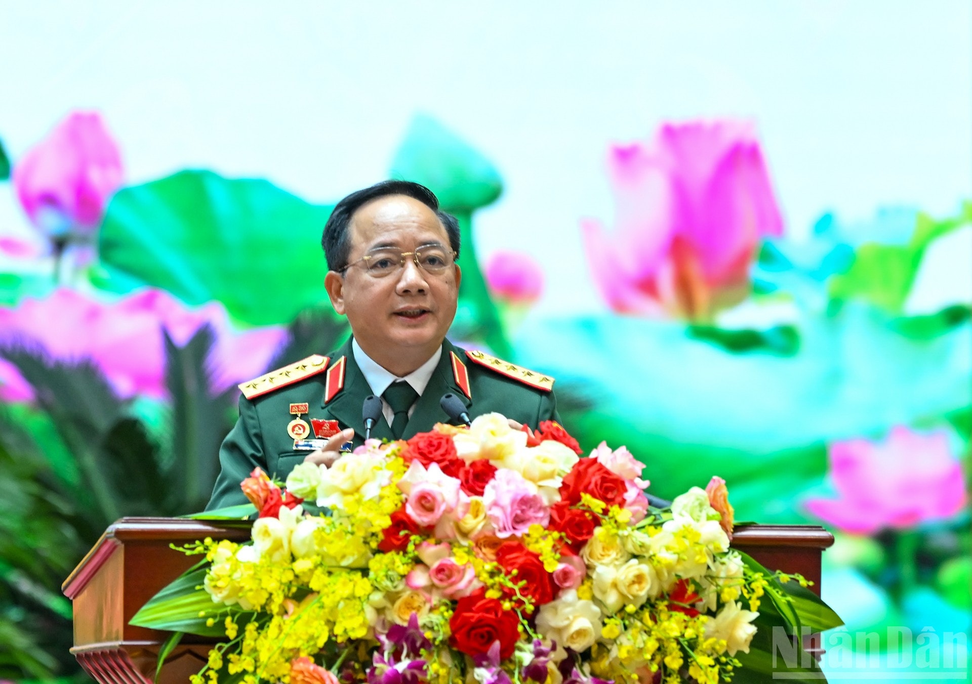 ndo_br_7-8169.jpg
