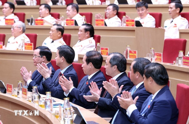 ttxvn-tong-bi-thu-to-lam-du-dai-hoi-dai-bieu-dang-bo-cong-an-trung-uong18.jpg