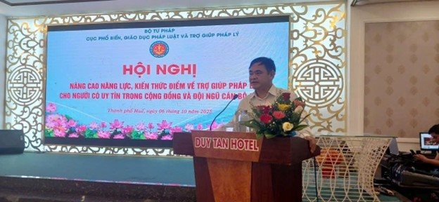 anh3tuphaphue.jpg