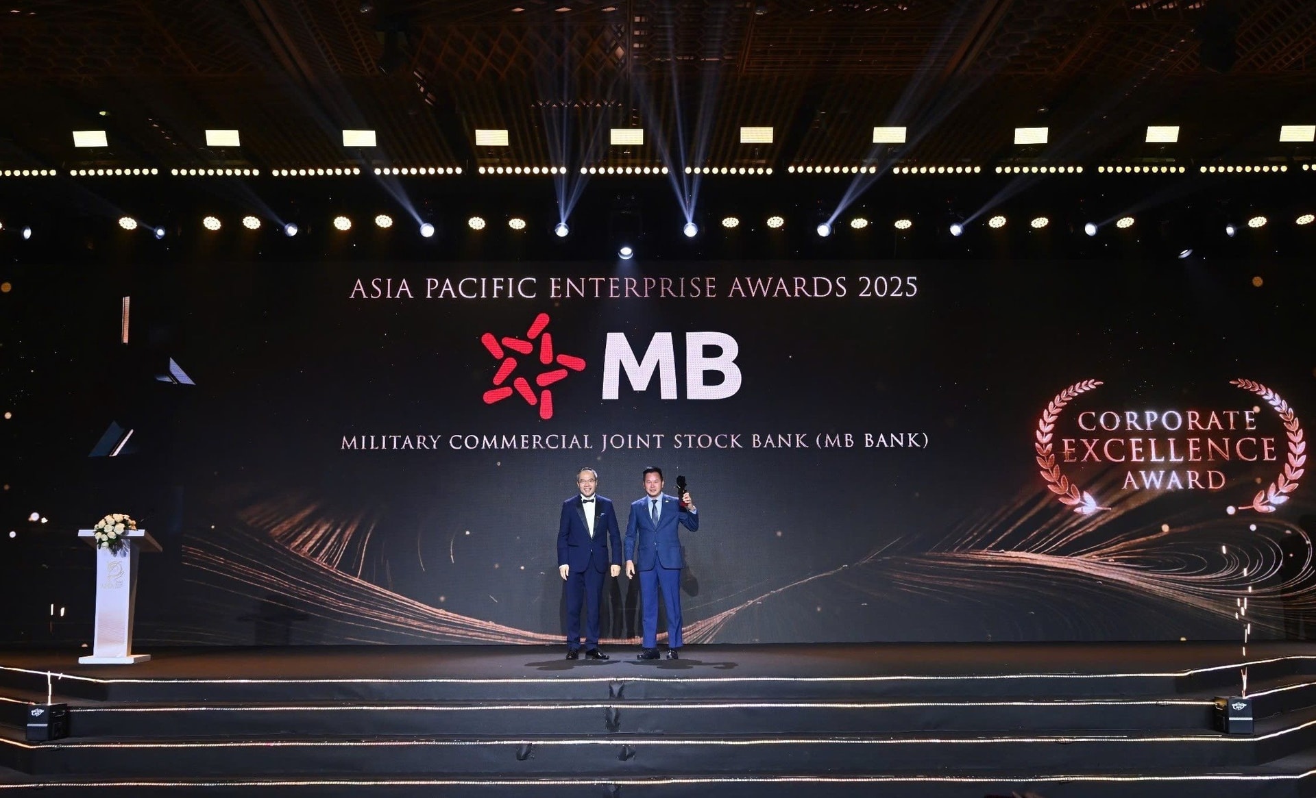 mb-giai-thuong.jpg
