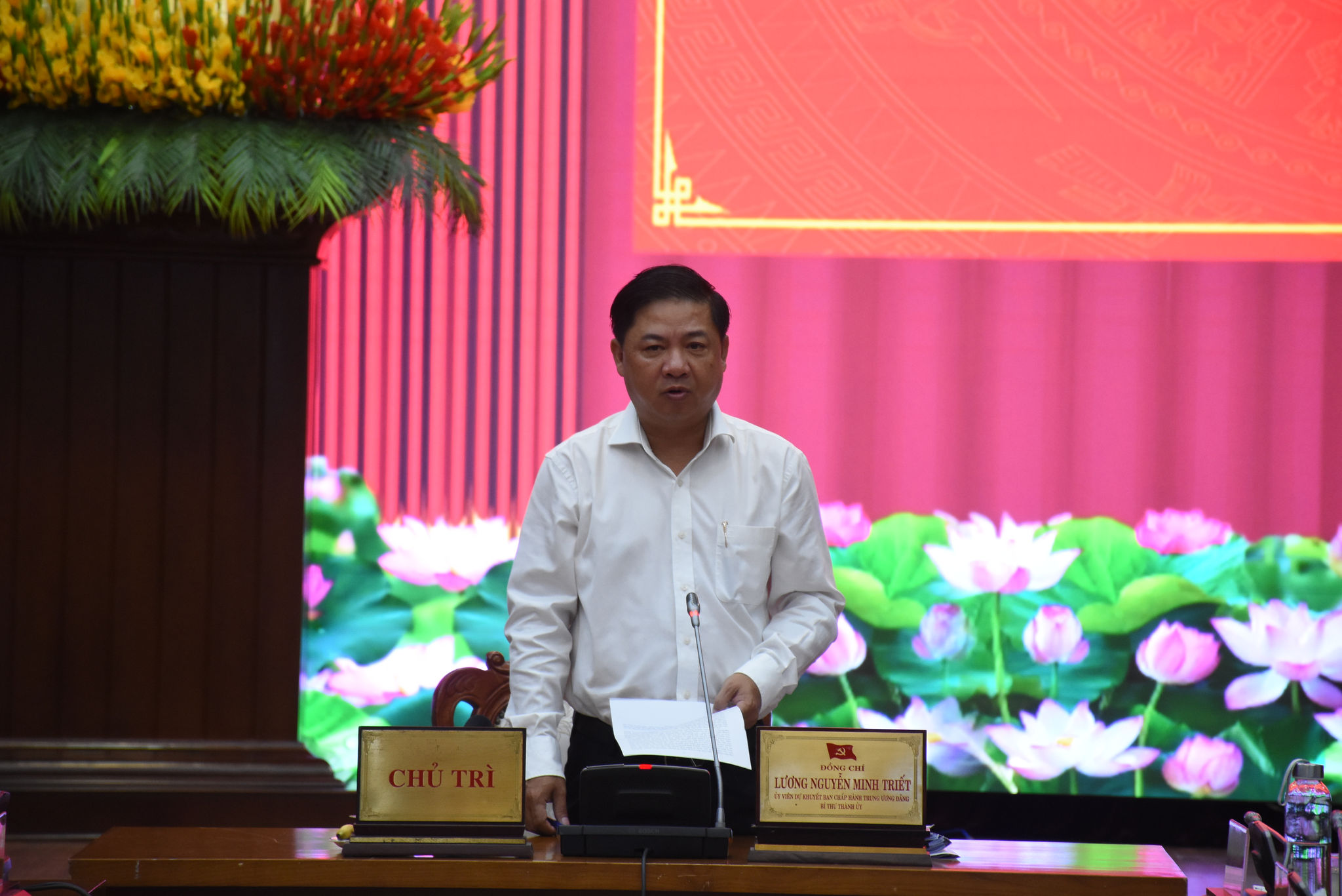 13-10-tham-nhung11.jpg