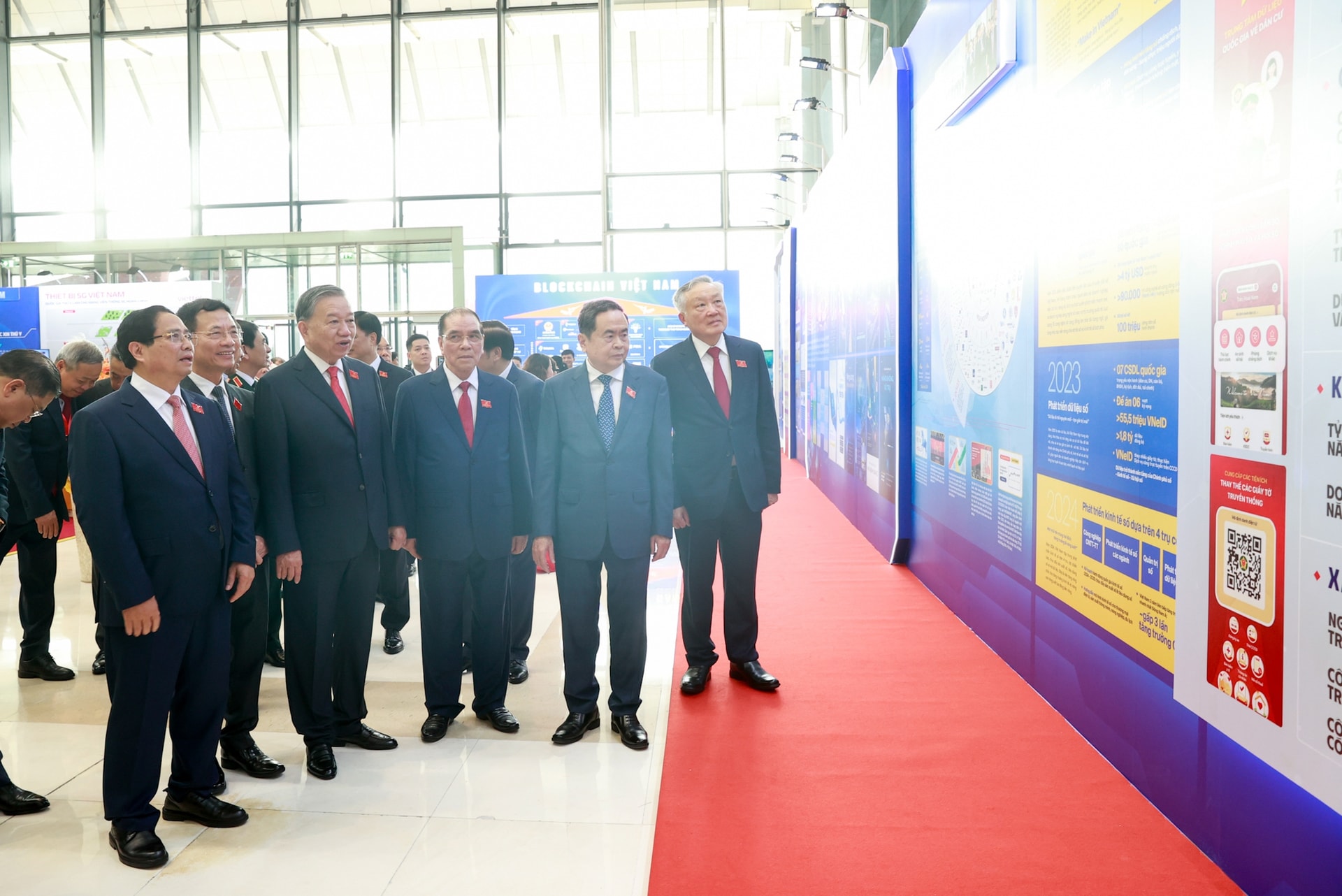 Khai mạc Đại hội đại biểu Đảng bộ Chính phủ lần thứ I- Ảnh 8.