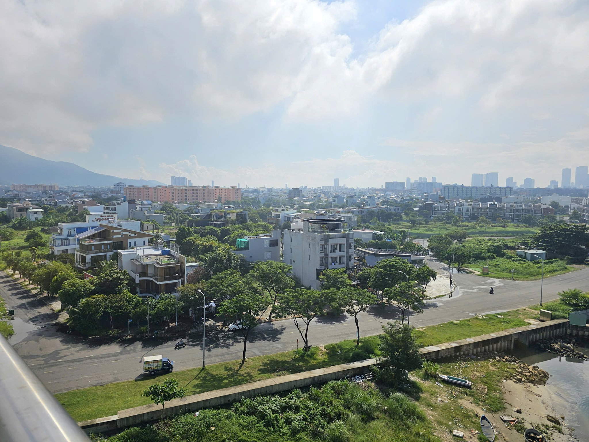 15-10-uy-quyen9.jpg