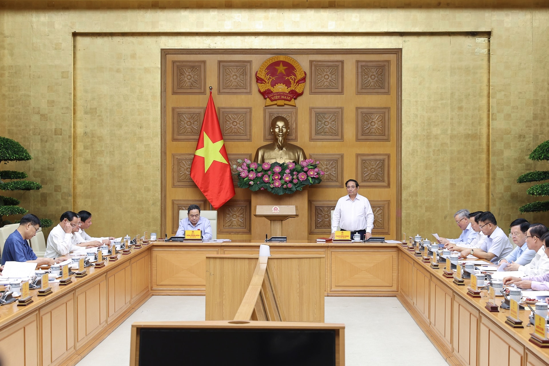 Phối hợp chặt chẽ, chung sức đồng lòng để tổ chức thành công 