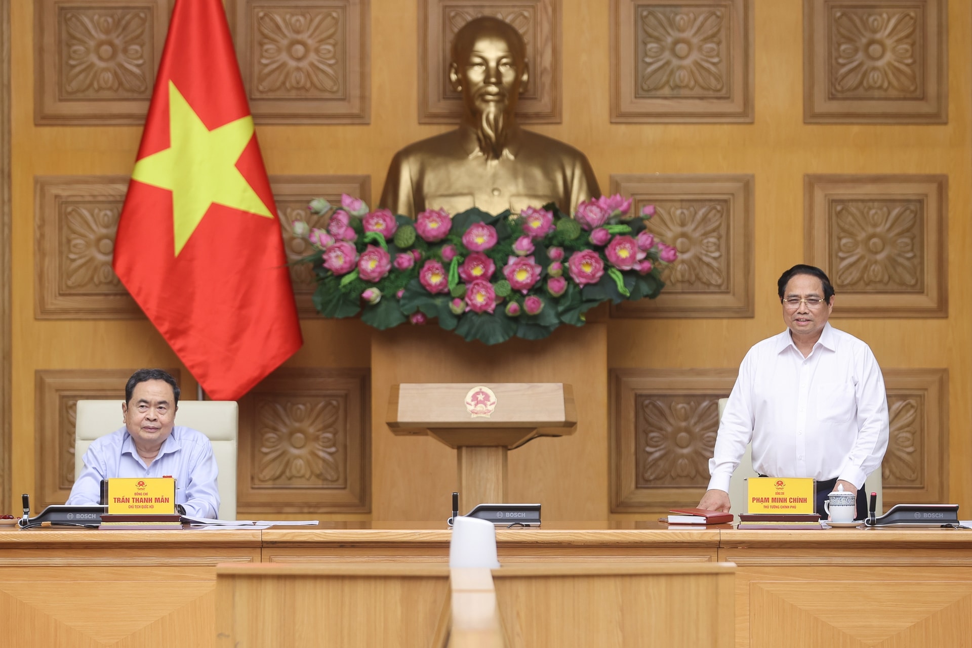 Phối hợp chặt chẽ, chung sức đồng lòng để tổ chức thành công 