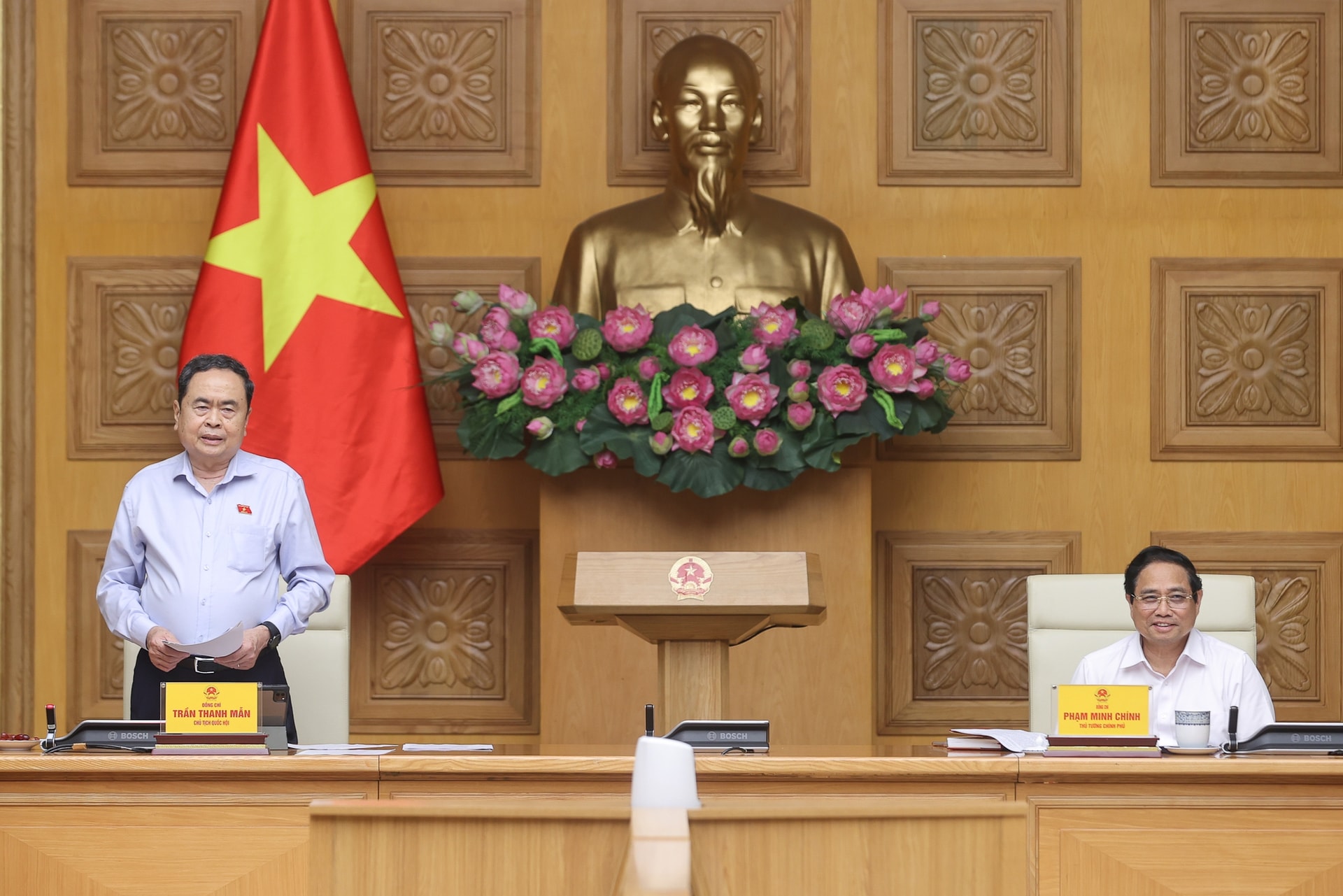 Phối hợp chặt chẽ, chung sức đồng lòng để tổ chức thành công 