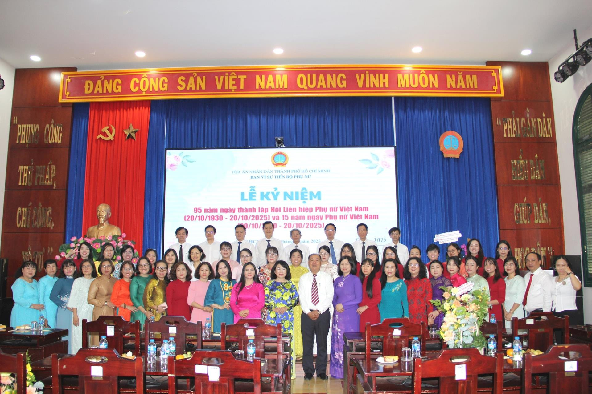 chup-anh-luu-niem-1(1).jpg