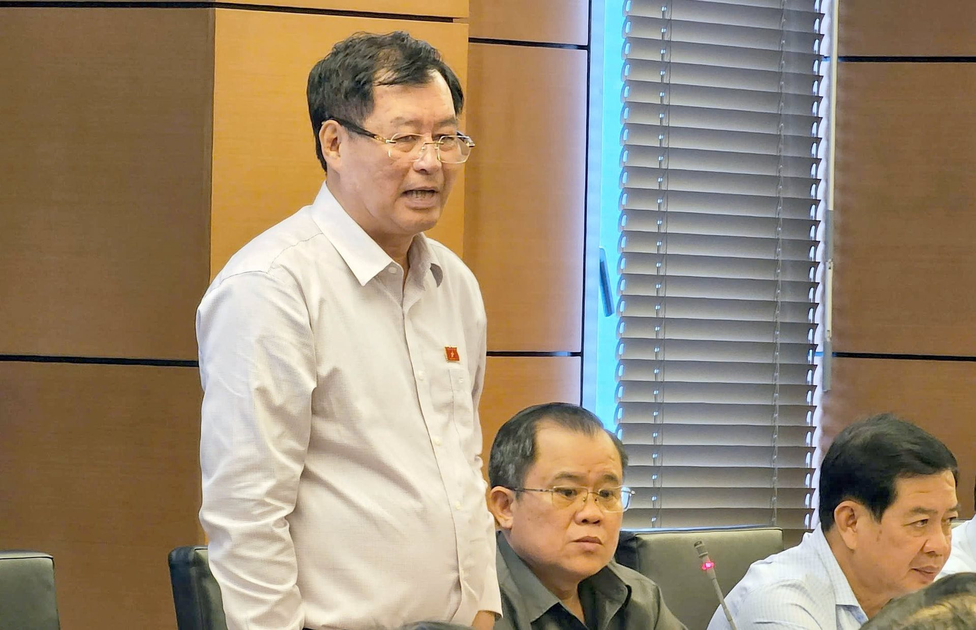 dinh-cong-pham(1).jpg