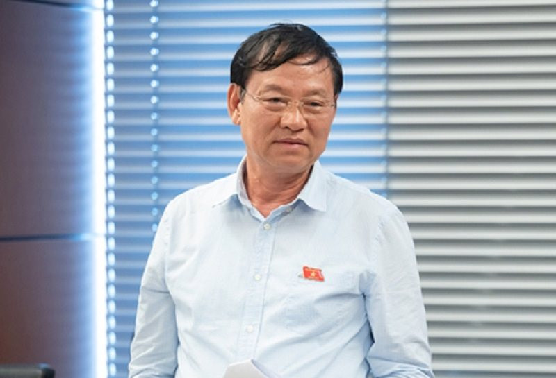 nguyen-huu-chinh(1).jpg