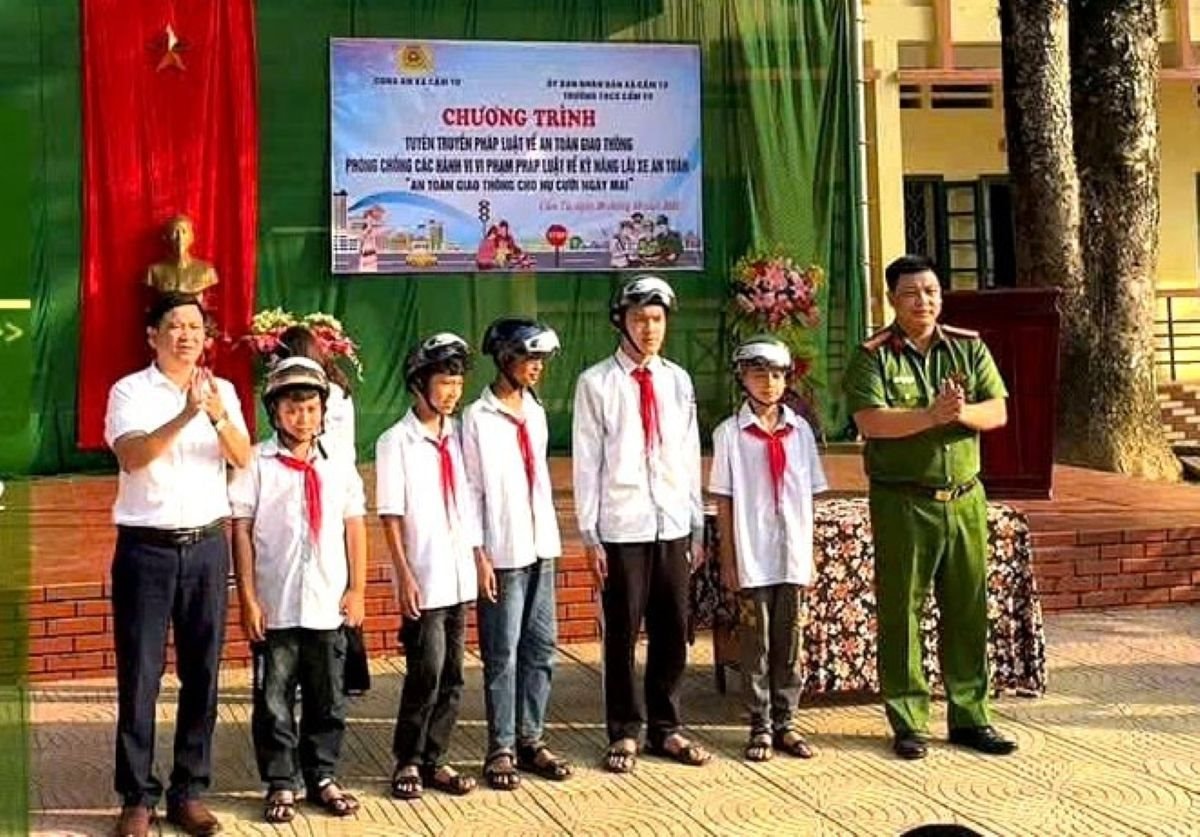 ggiaothong.jpg