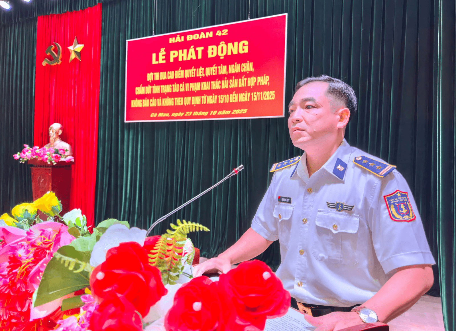 dong-chi-thuong-ta-trinh-minh-hien-bi-thu-dang-uy-chinh-uy-chu-tich-hoi-dong-thi-dua-khen-thuong-hai-doan-phat-dong-dot-thi-dua-cao-diem.png