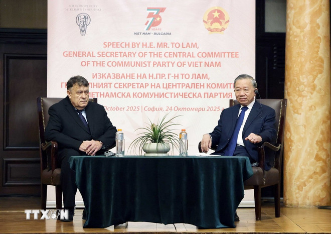 Tổng Bí thư Tô Lâm tại Đại học Sofia. (Ảnh: Thống Nhất/TTXVN) ttxvn-tong-bi-thu-to-lam-phat-bieu-chinh-sach-tai-dai-hoc-sofia-7.jpg