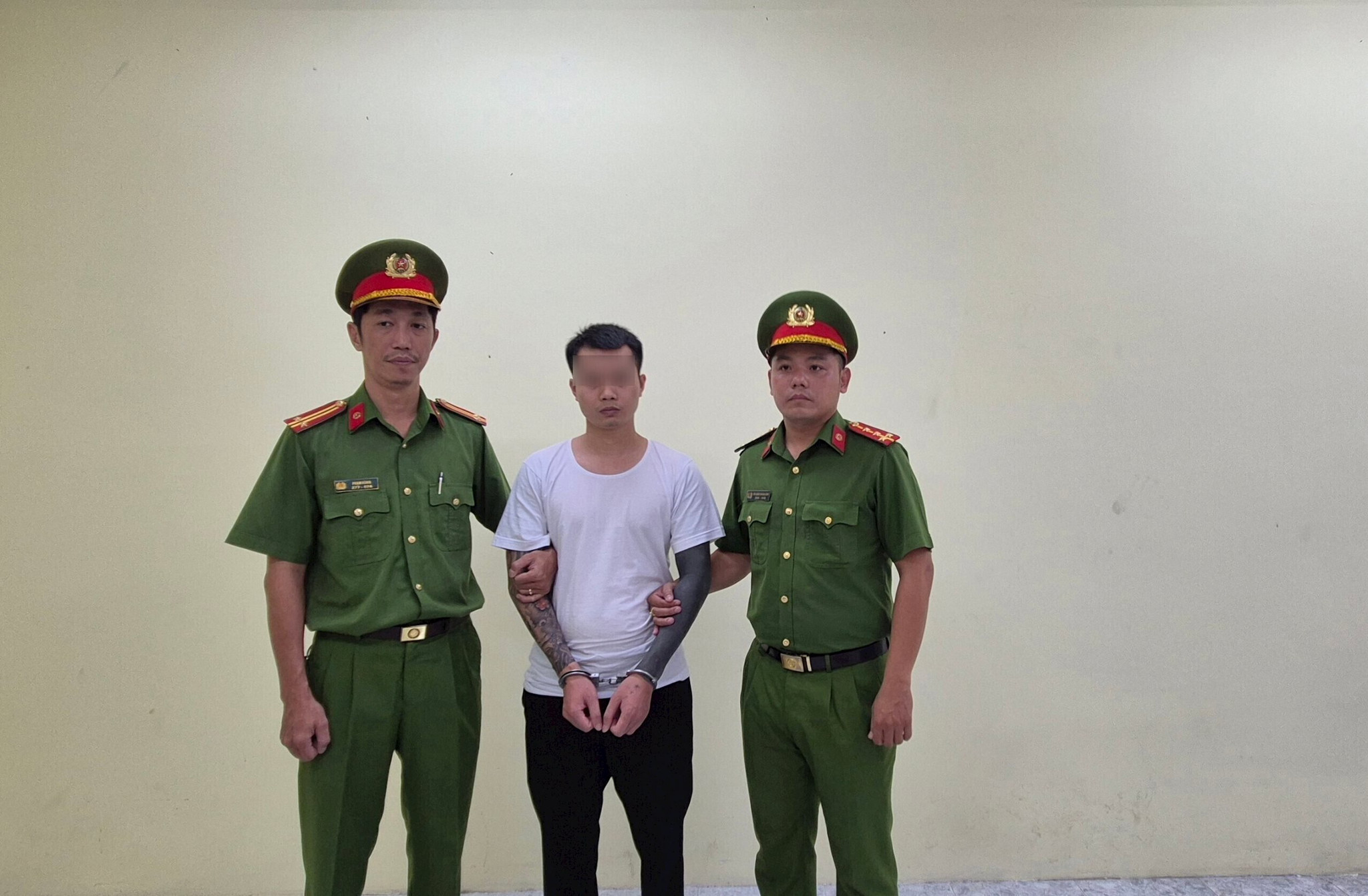 anh-1-tang-keng-le-anh-diep-1-.jpg