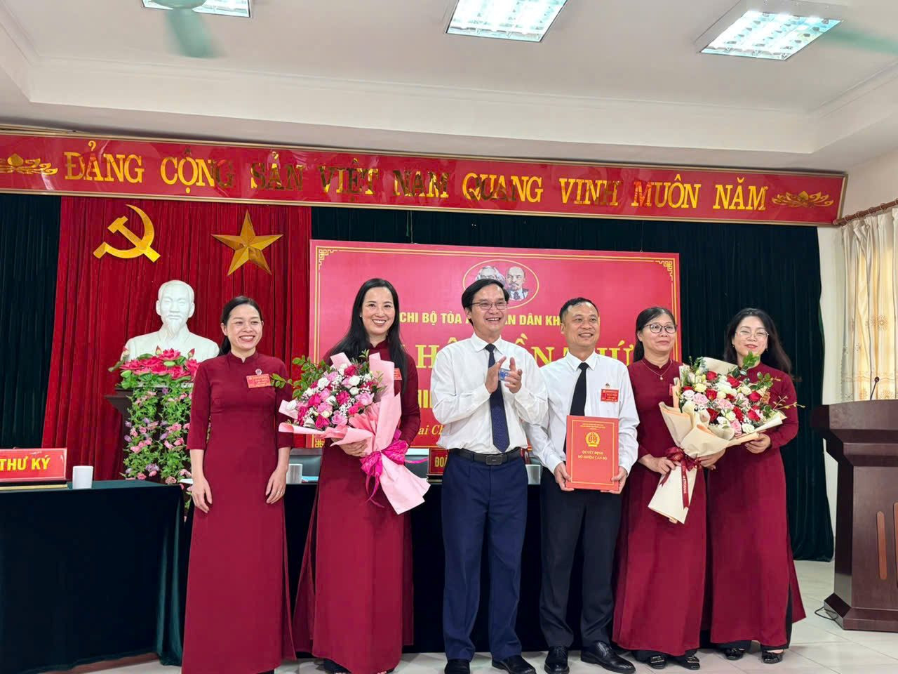 chanh-an-tand-tinh-trao-qd.jpg