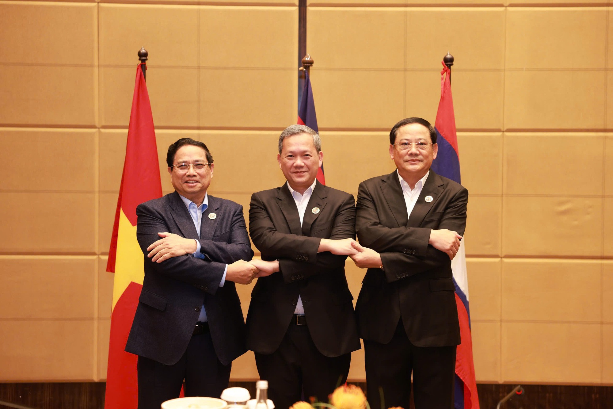 Ba Thủ tướng Việt Nam, Campuchia, Lào: Việc giữ gìn và phát huy truyền thống đoàn kết, gắn bó giữa 3 nước càng cần thiết và quan trọng trong bối cảnh hiện nay- Ảnh 1.