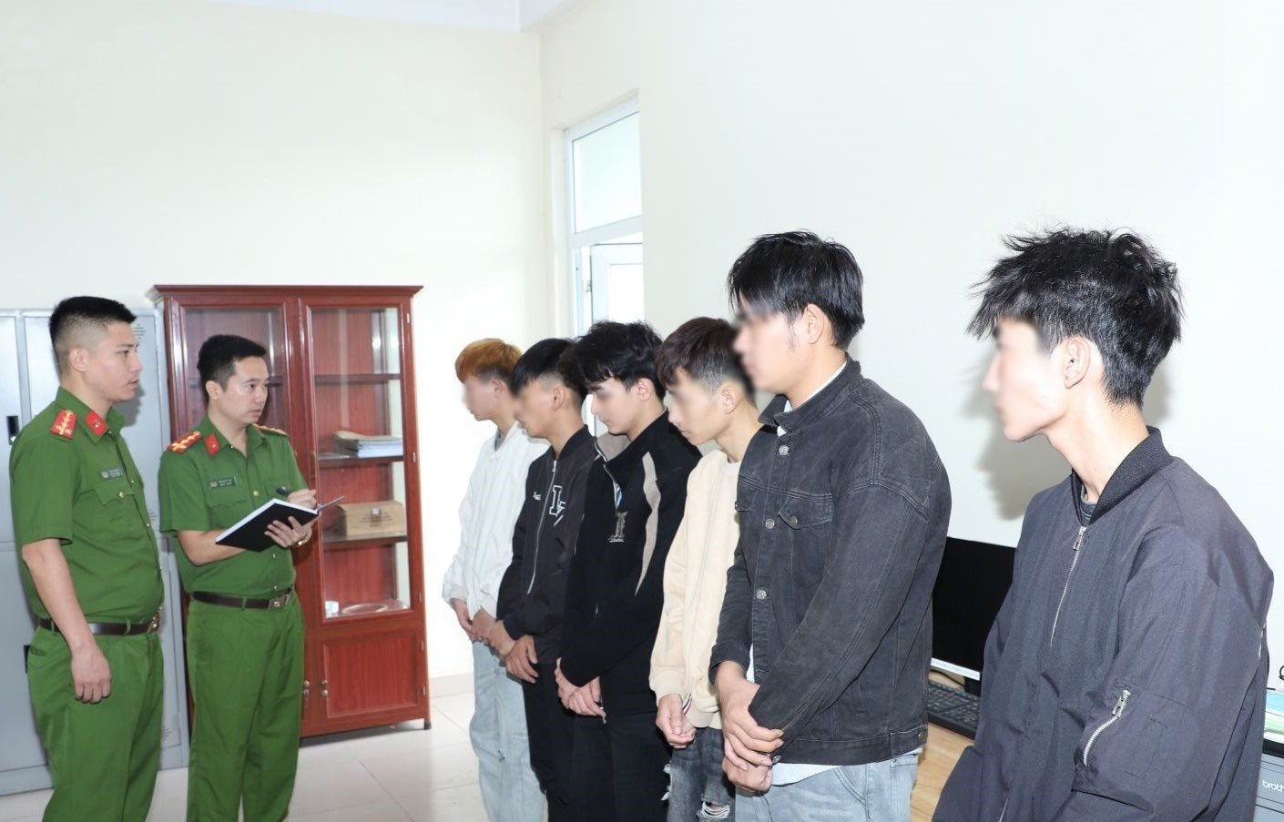 cac_doi_tuong.jpg