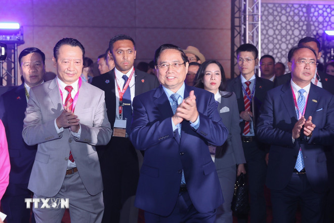 ttxvn-asean-47-thu-tuong-tham-du-phien-doi-thoai-cap-cao-tai-hoi-nghi-thuong-dinh-kinh-doanh-va-dau-tu-asean-8364097.jpg