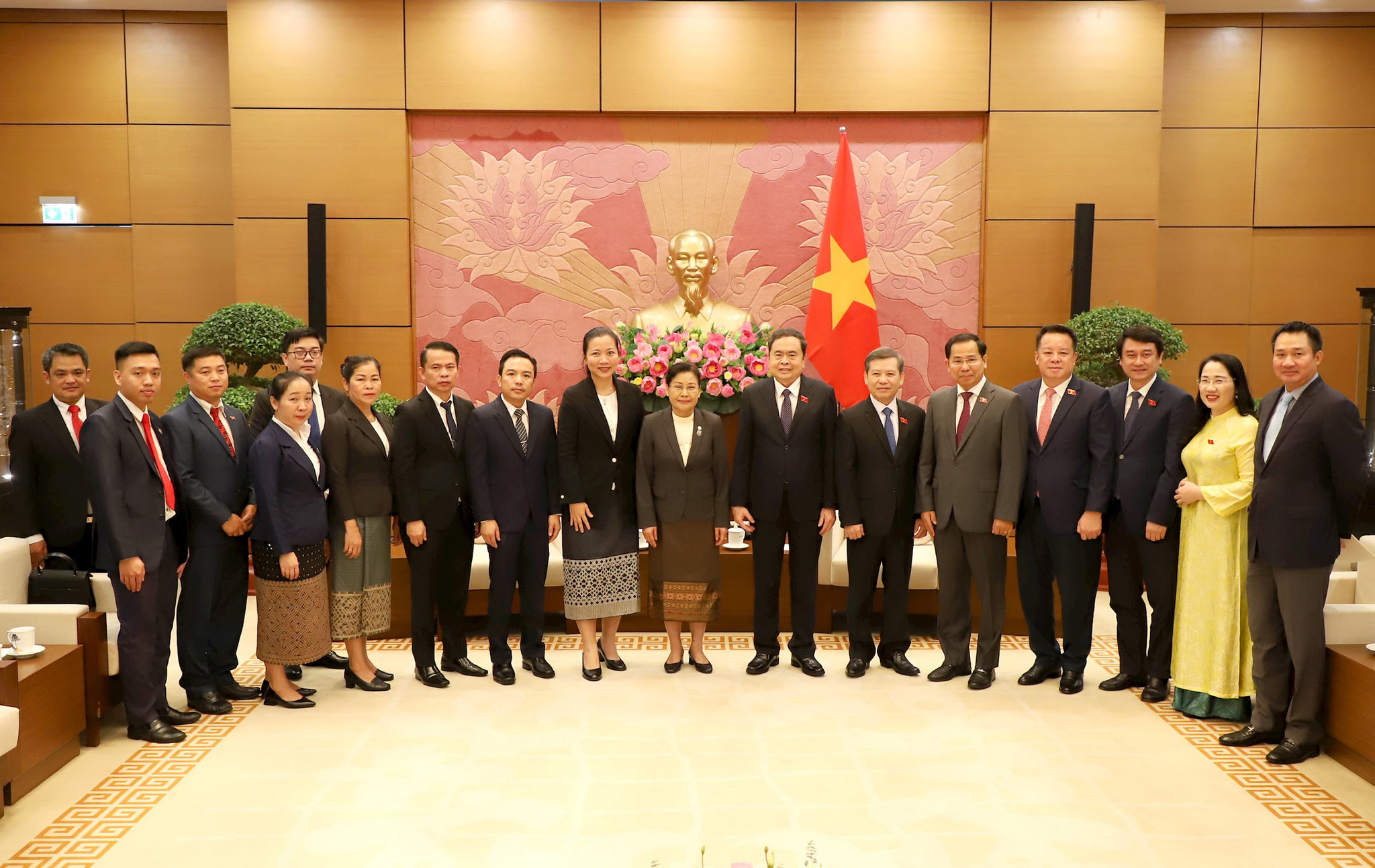 ctqh-tiep-chanh-an-lao-1-.jpg