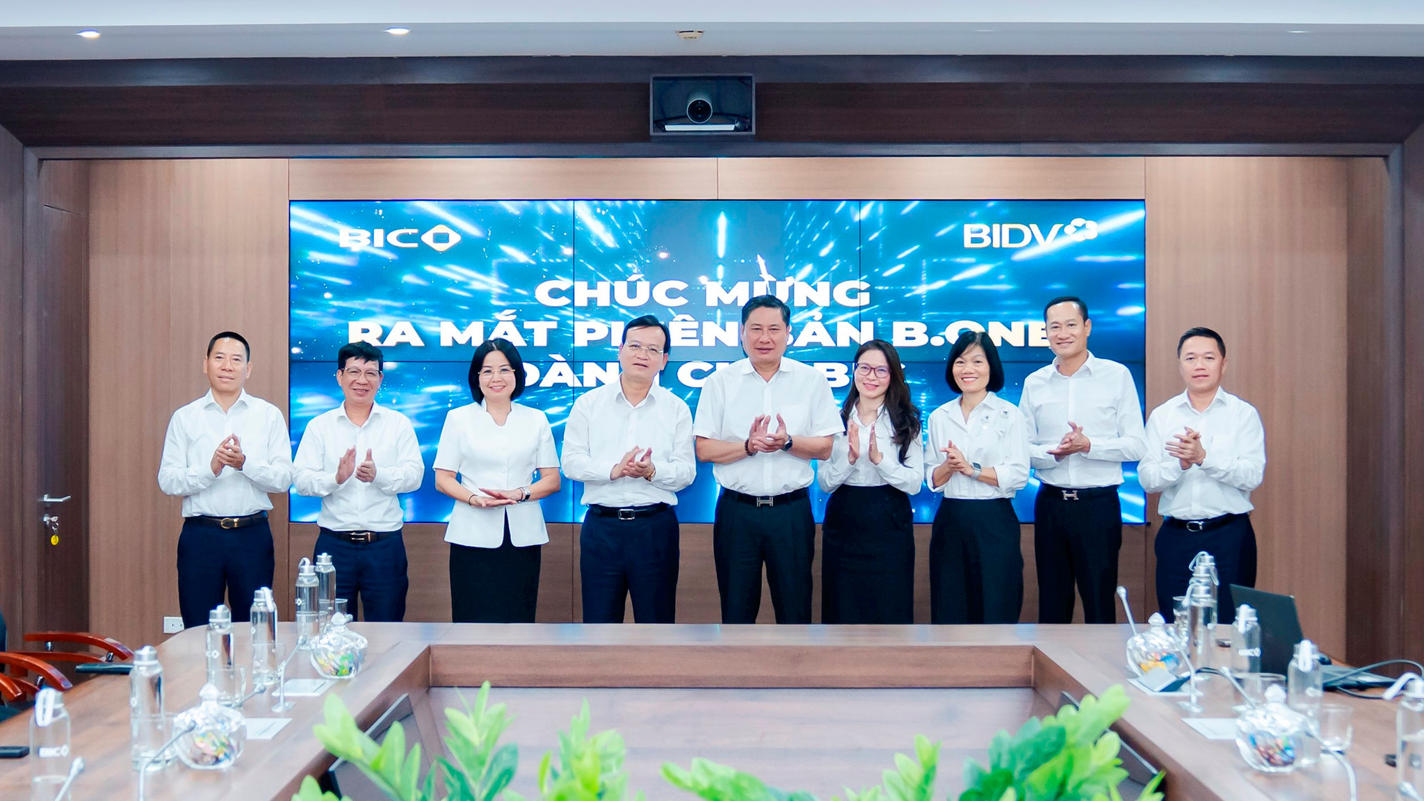 bic-tiep-nhan-chuyen-giao-he-thong-quan-tri-noi-bo-b.one-tu-bidv.jpg