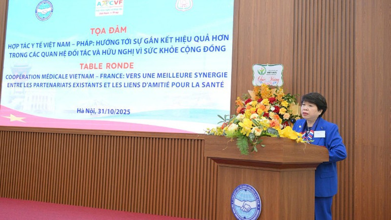 phap-viet311-3285.jpg