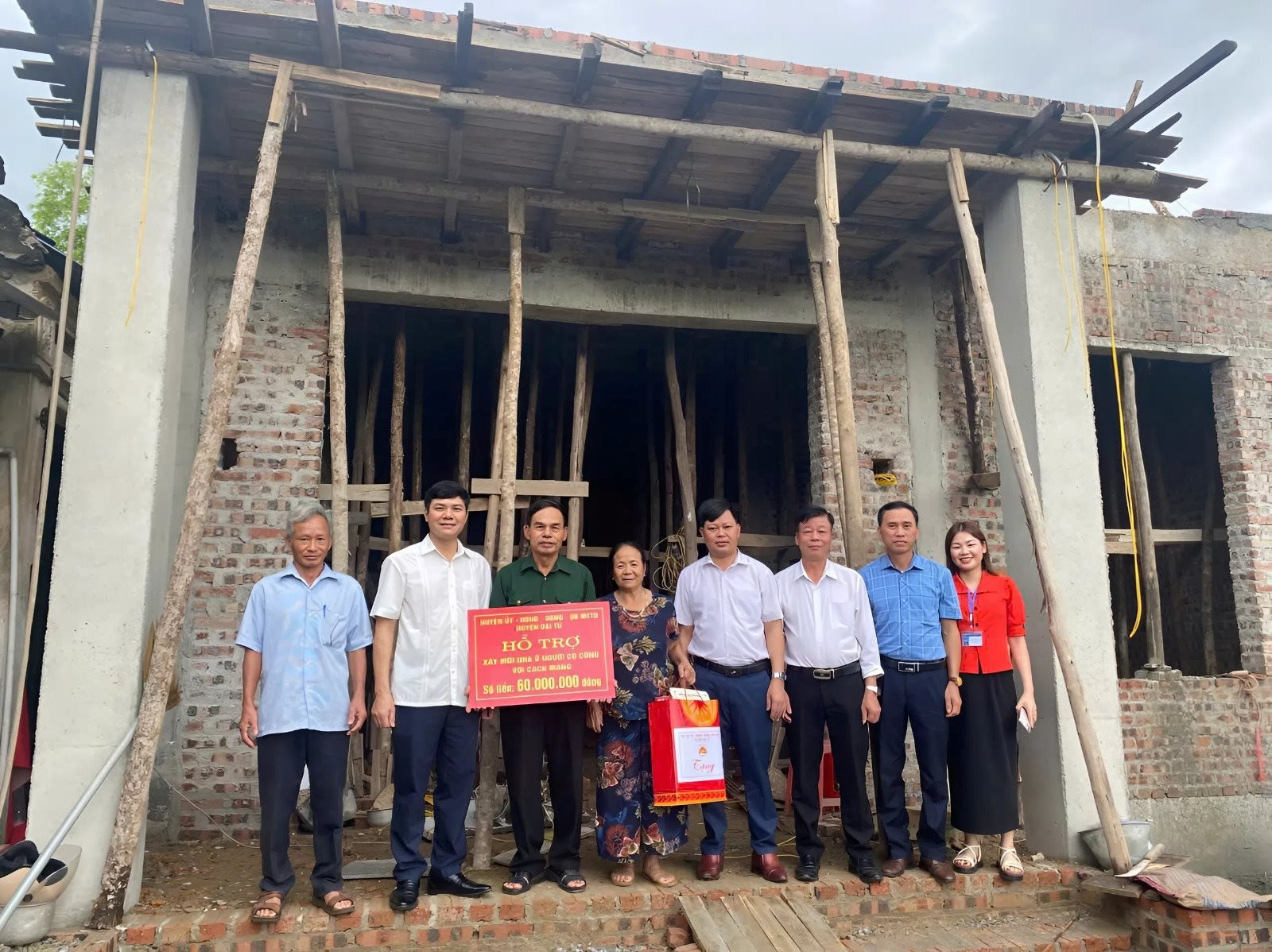 xoadoigiamngheo-thainguyen-1.jpeg