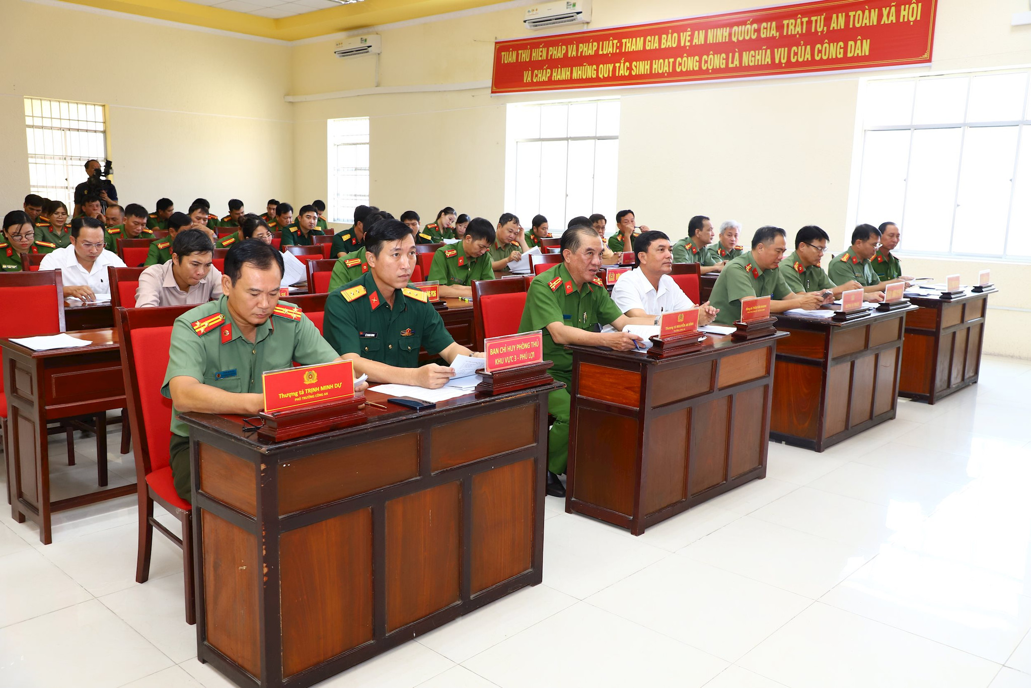 quyet-tam-bao-dam-antt-le-hoi-ooc-om-boc-7-.jpg