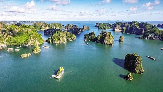halong.jpg