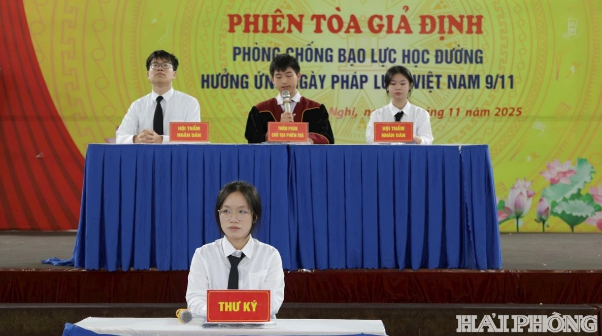 phien-toa-gia-dinh-1.jpeg