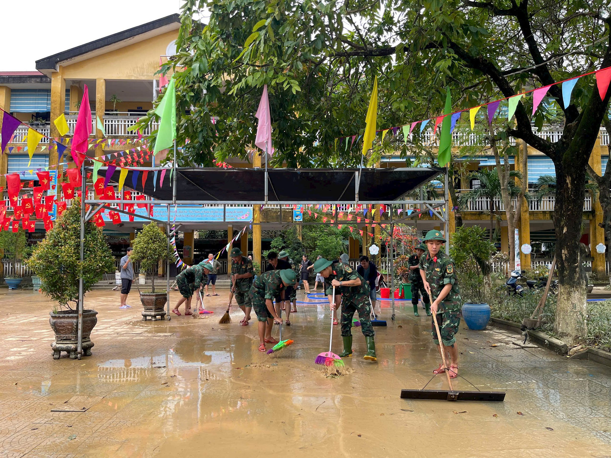 z7188084359535_1e4e0ba05f86c75d9ae4d30eb5cde18d.jpg