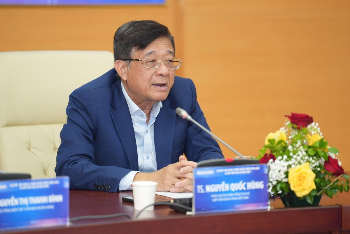 ts-nguyen-quoc-hung-pho-chu-tich-kiem-tong-thu-ky-hiep-hoi-ngan-hang-viet-nam.jpg