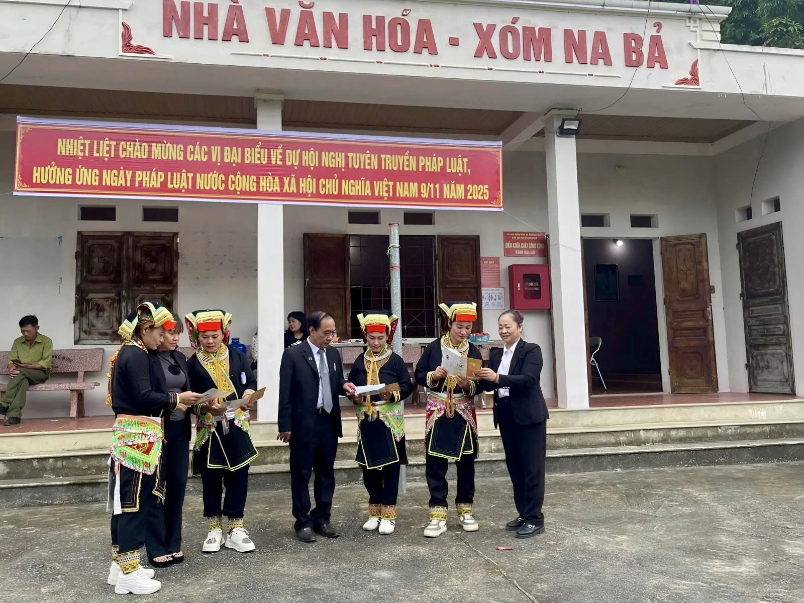 xoadoigiamngheo-thainguyen-1.jpeg