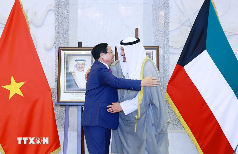 Thủ tướng Phạm Minh Chính hội đàm với Thủ tướng Nhà nước Kuwait Sheikh Ahmad Abdullah Al-Ahmad Al Sabah. (Ảnh: Dương Giang/TTXVN)