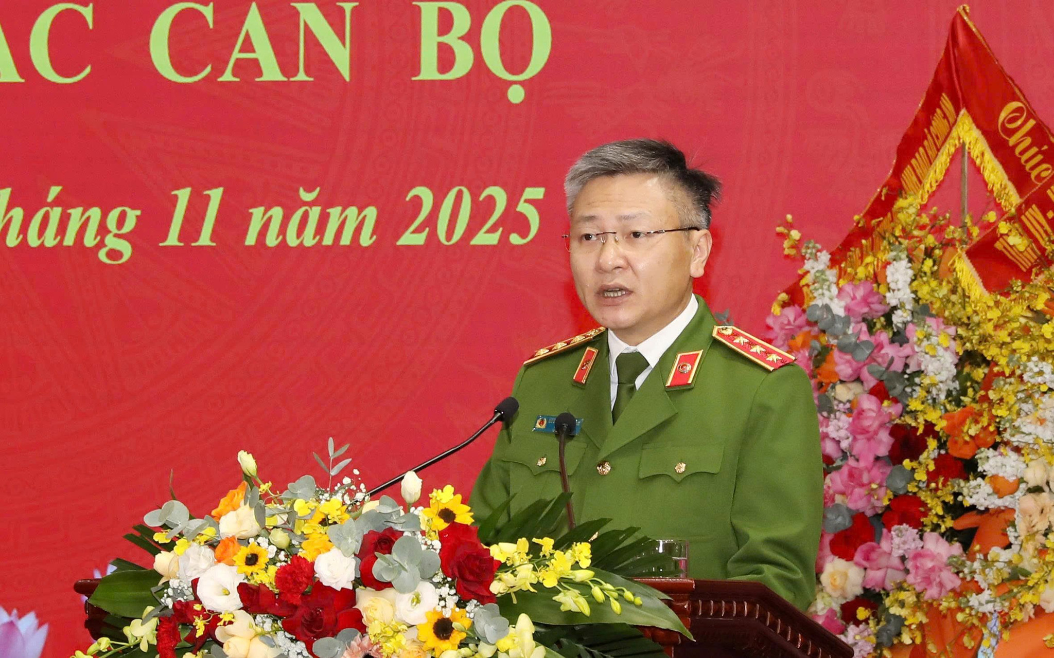cong_bo2.jpg
