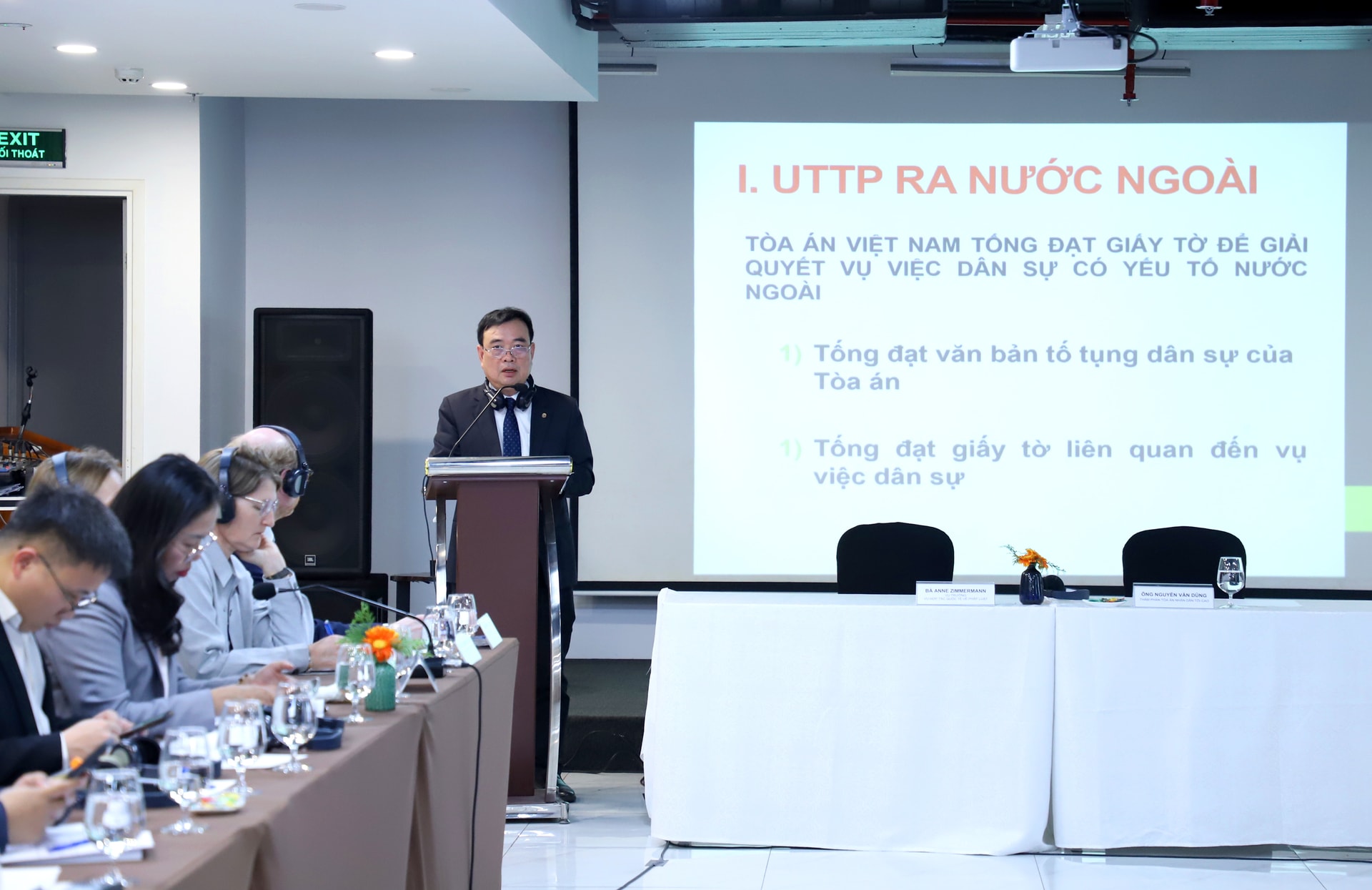 hoi-thao-cong-uoc-ha-lay-1-.jpg