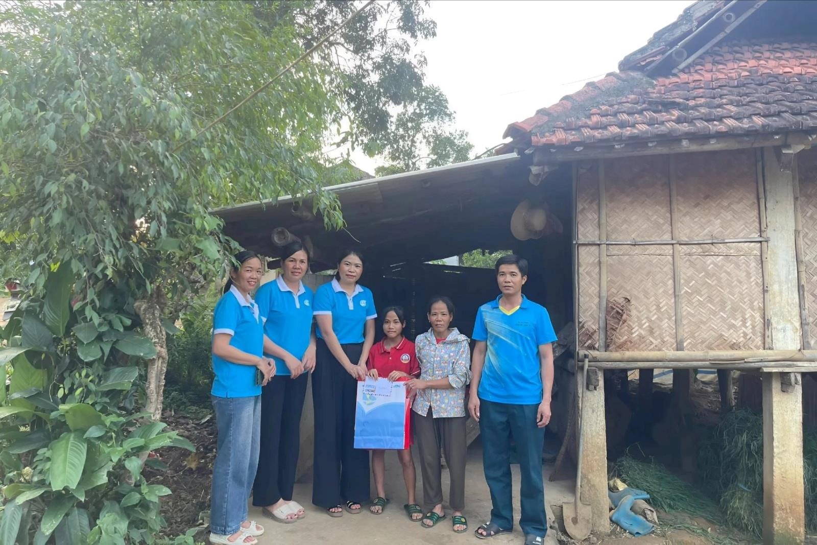 xoa-doi-giam-ngheo-phu-tho-2(1).jpeg